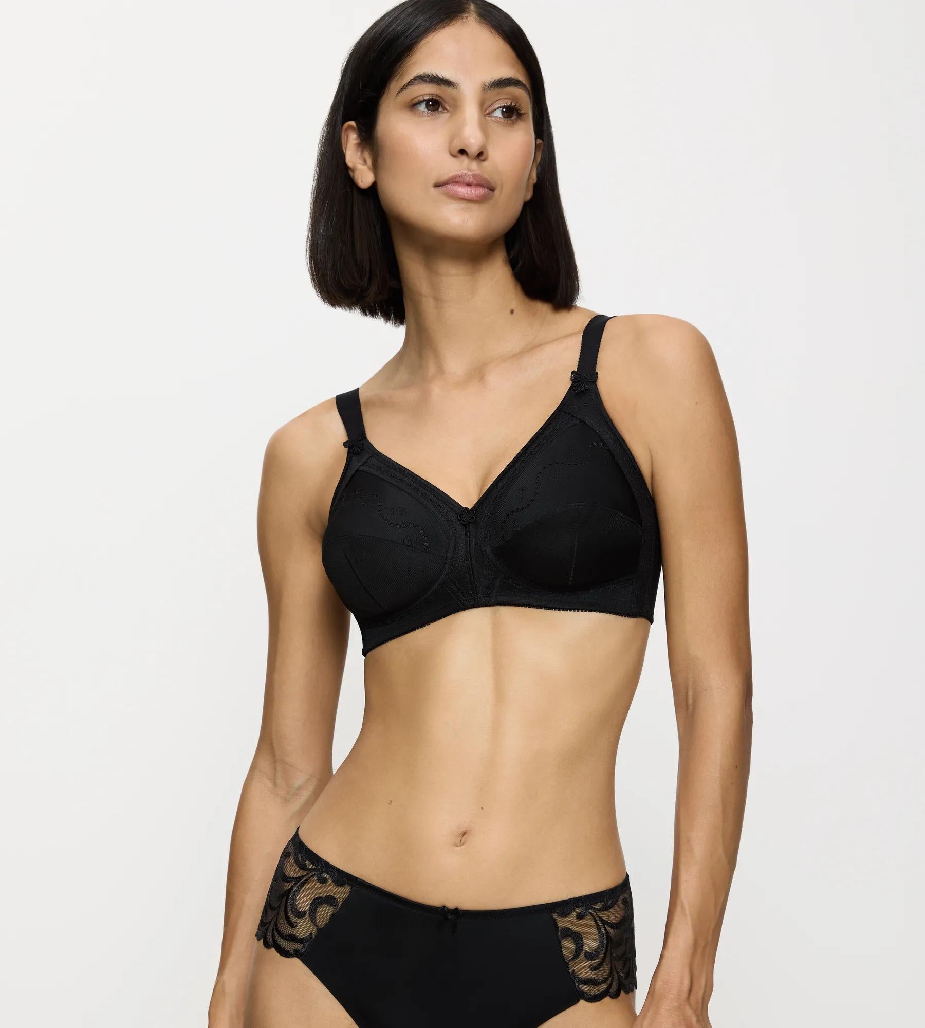 Triumph Doreen + Cotton 01 N | Bras | Non-wired Bra Underwear | Lingerie | Swimwear Triumph Doreen + Cotton 01 N | Bras | Non-wired Bra Underwear | Lingerie | Swimwear