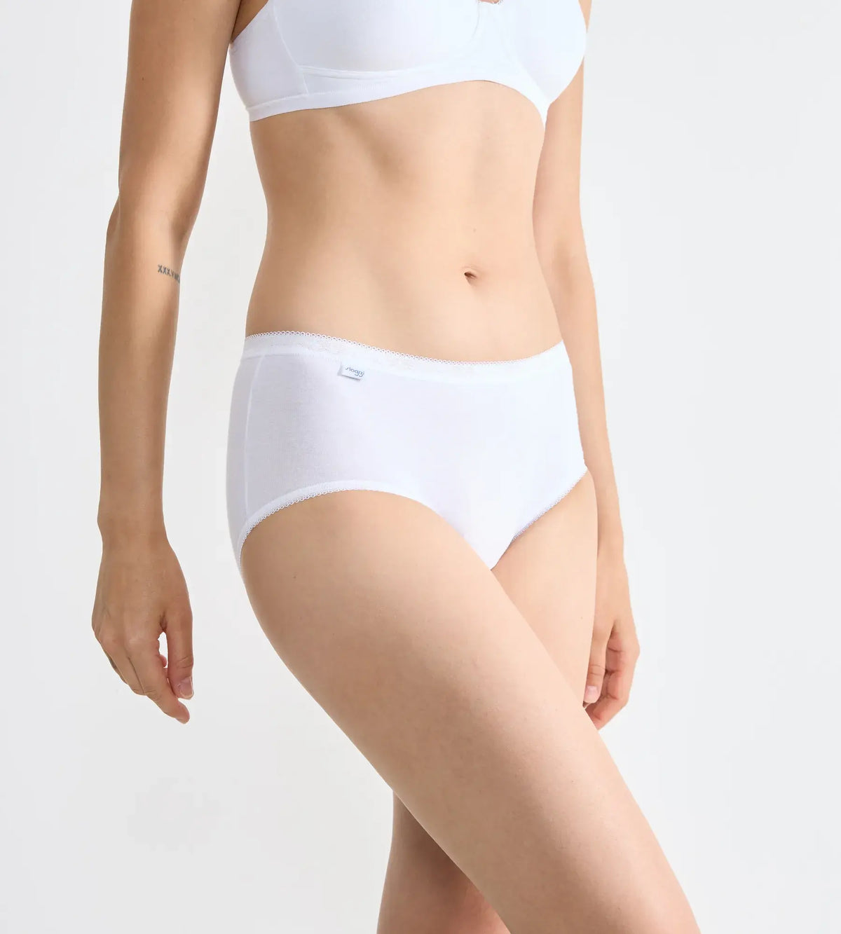 Triumph sloggi Basic Midi | Briefs | Brief Underwear | Lingerie | Swimwear Triumph sloggi Basic Midi | Briefs | Brief Underwear | Lingerie | Swimwear