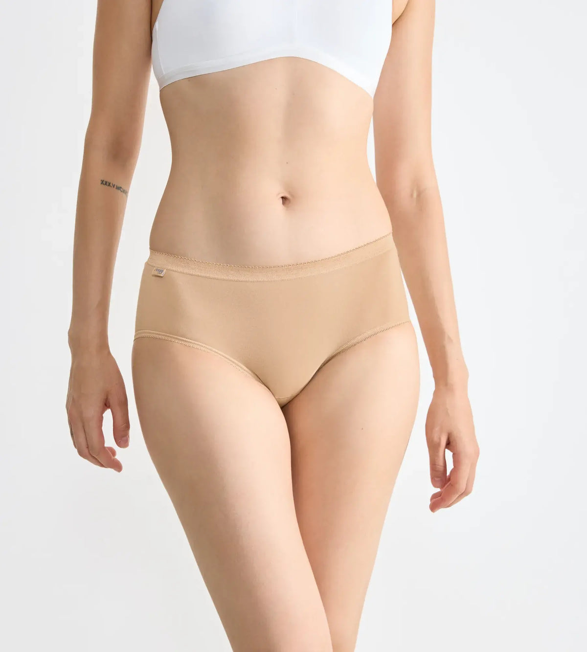Triumph sloggi Basic Midi | Briefs | Brief Underwear | Lingerie | Swimwear Triumph sloggi Basic Midi | Briefs | Brief Underwear | Lingerie | Swimwear