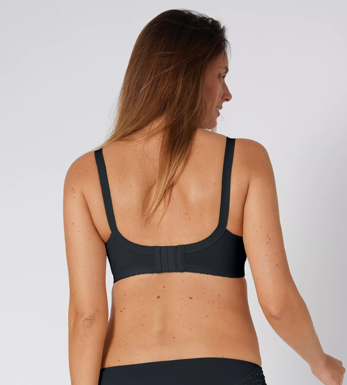 Triumph Claudette 104 N X | Bras | Non-wired Bra Underwear | Lingerie | Swimwear Triumph Claudette 104 N X | Bras | Non-wired Bra Underwear | Lingerie | Swimwear