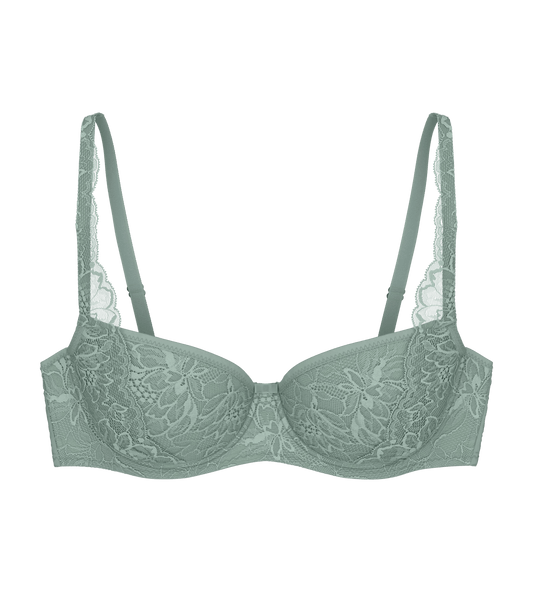 Amourette Charm T WHP02