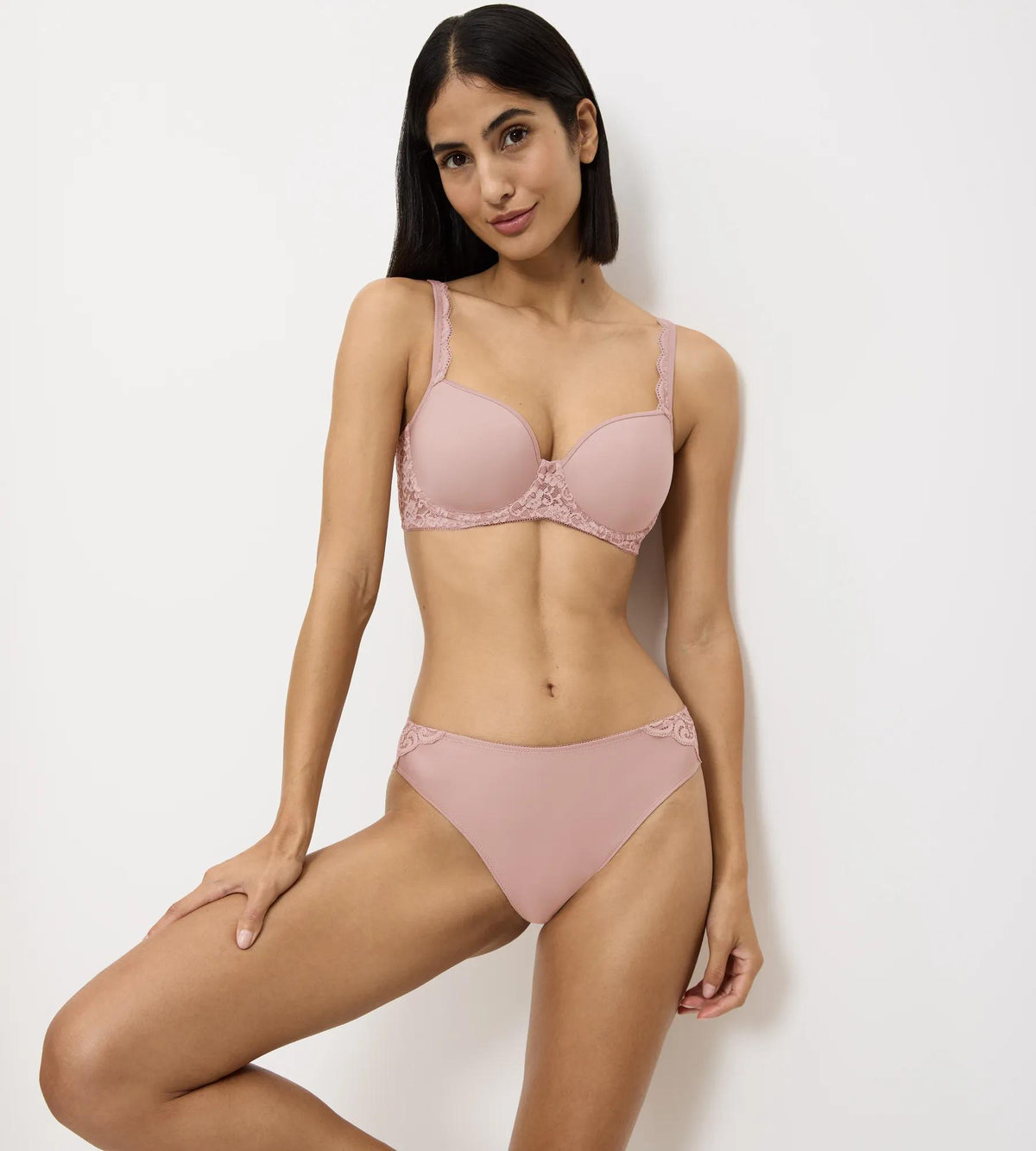 Triumph Amourette WP | Bras | Wired Padded Bra Underwear | Lingerie | Swimwear Triumph Amourette WP | Bras | Wired Padded Bra Underwear | Lingerie | Swimwear