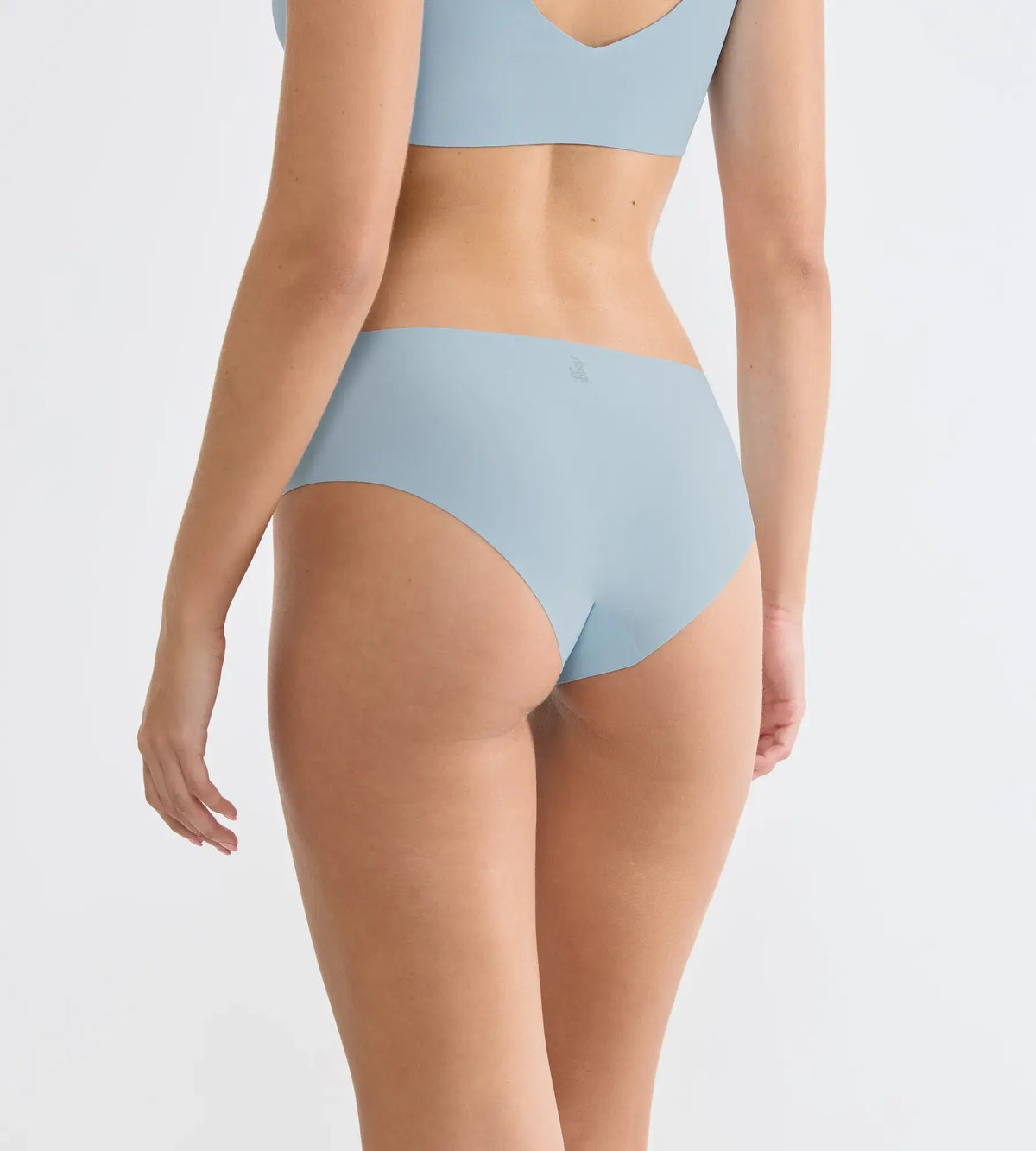 Triumph sloggi ZERO Feel 20 Hipster | Hipsters | Brief Underwear | Lingerie | Swimwear Triumph sloggi ZERO Feel 20 Hipster | Hipsters | Brief Underwear | Lingerie | Swimwear