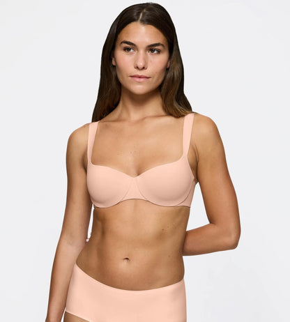 Body Make-Up Illusion Balconette EX