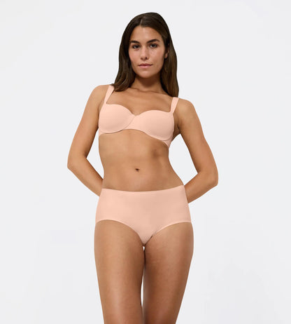 Body Make-Up Illusion Balconette EX