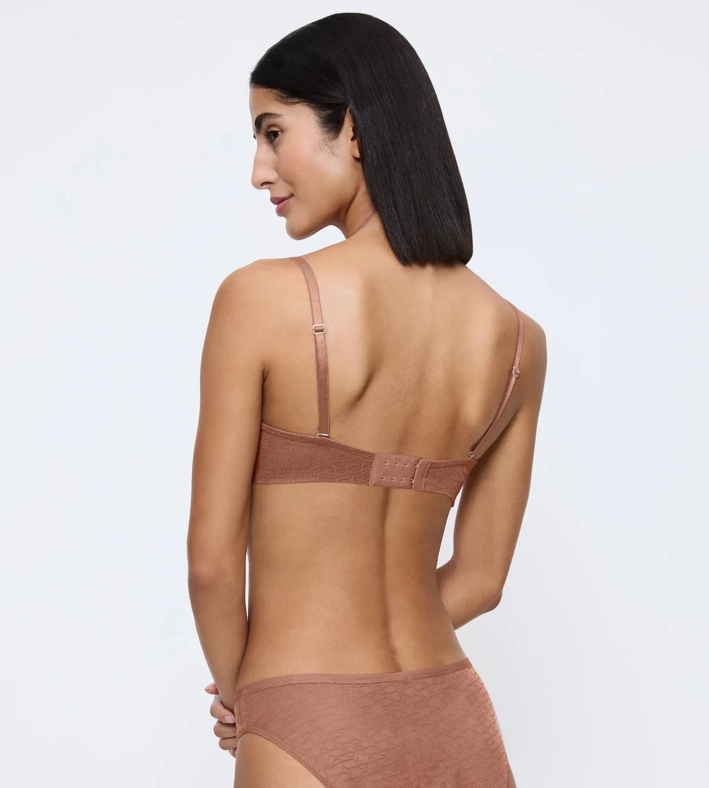 Triumph Signature Sheer WDP
