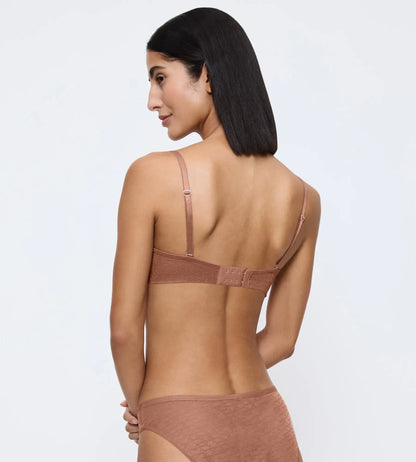 Triumph Signature Sheer WDP