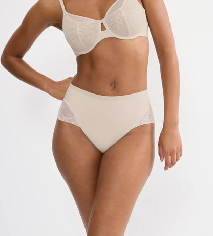 Comfort Contour Maxi