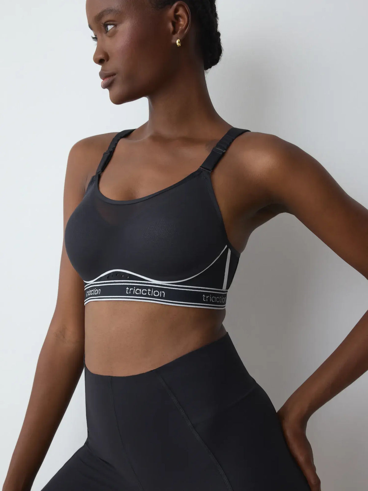 Triumph Triaction Cardio Breeze N EX | Sports Bras | Bras Underwear | Lingerie | Swimwear Triumph Triaction Cardio Breeze N EX | Sports Bras | Bras Underwear | Lingerie | Swimwear