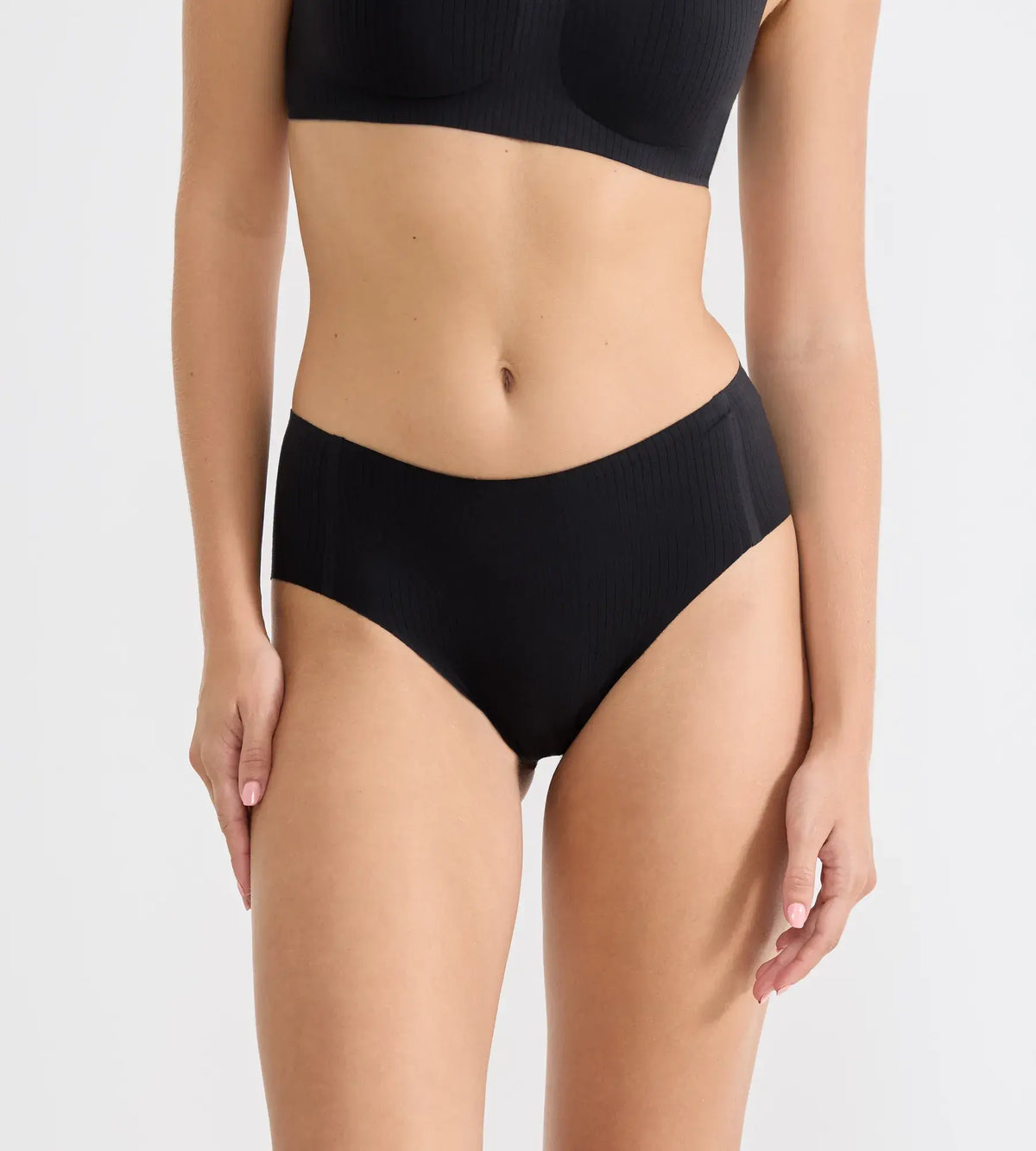Triumph sloggi ZERO Feel Pure Hipster | Hipsters | Brief Underwear | Lingerie | Swimwear Triumph sloggi ZERO Feel Pure Hipster | Hipsters | Brief Underwear | Lingerie | Swimwear