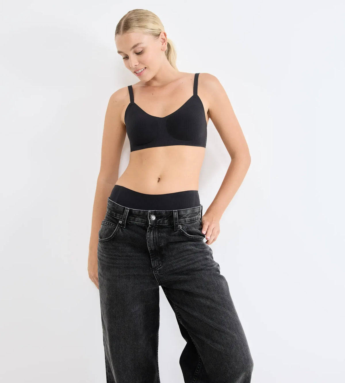Triumph sloggi ZERO Feel Pure Hipster | Hipsters | Brief Underwear | Lingerie | Swimwear Triumph sloggi ZERO Feel Pure Hipster | Hipsters | Brief Underwear | Lingerie | Swimwear