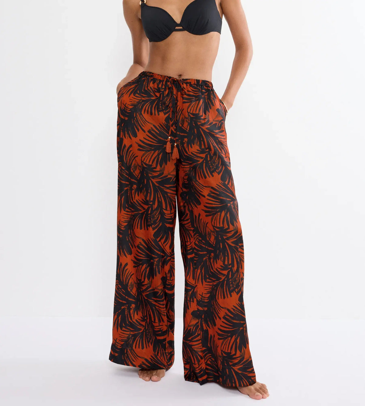 Triumph Summer Satin Trousers | Trousers | Loungewear Underwear | Lingerie | Swimwear Triumph Summer Satin Trousers | Trousers | Loungewear Underwear | Lingerie | Swimwear