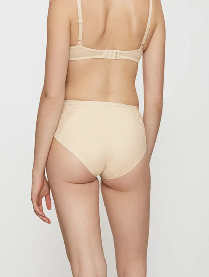 Amourette Charm Maxi01