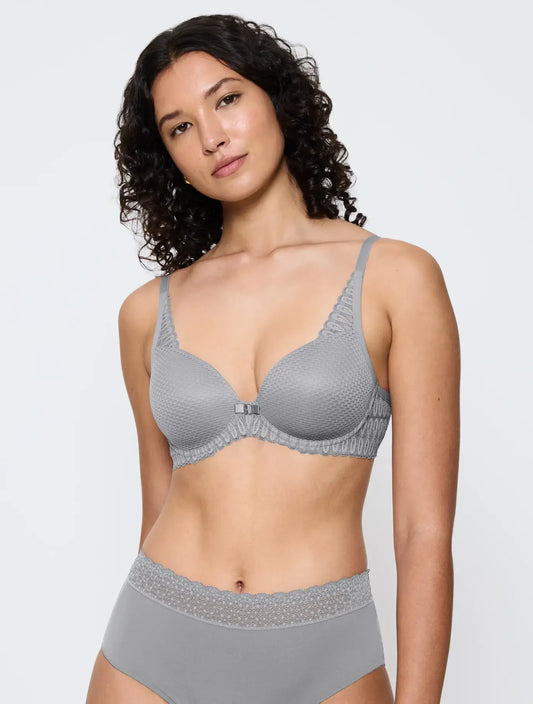 Aura Spotlight T WHP