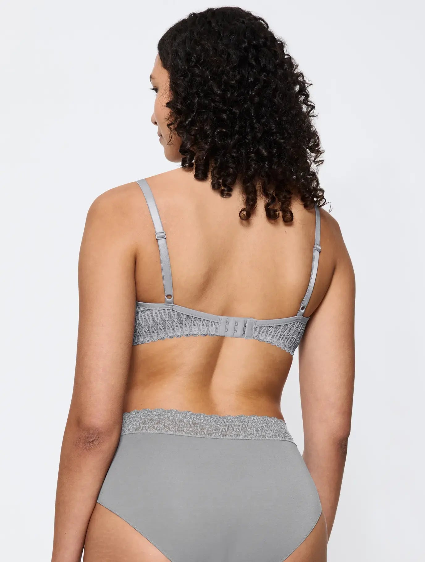 Aura Spotlight T WHP