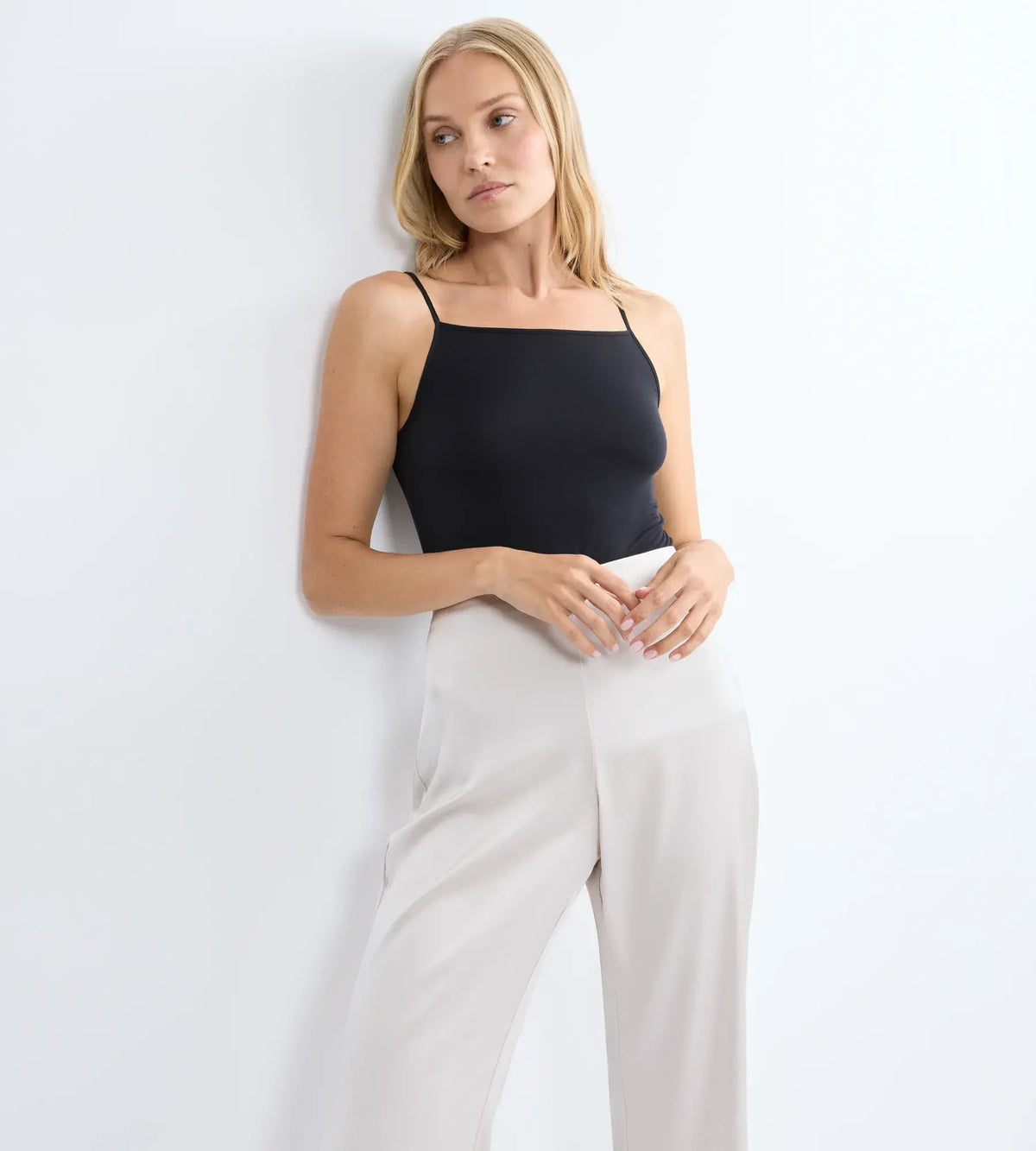 Triumph Beauty Layers Spaghetti Top X | Tank Tops | Shapewear Underwear | Lingerie | Swimwear Triumph Beauty Layers Spaghetti Top X | Tank Tops | Shapewear Underwear | Lingerie | Swimwear